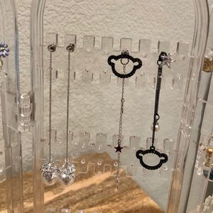 Earrings set (never worn)